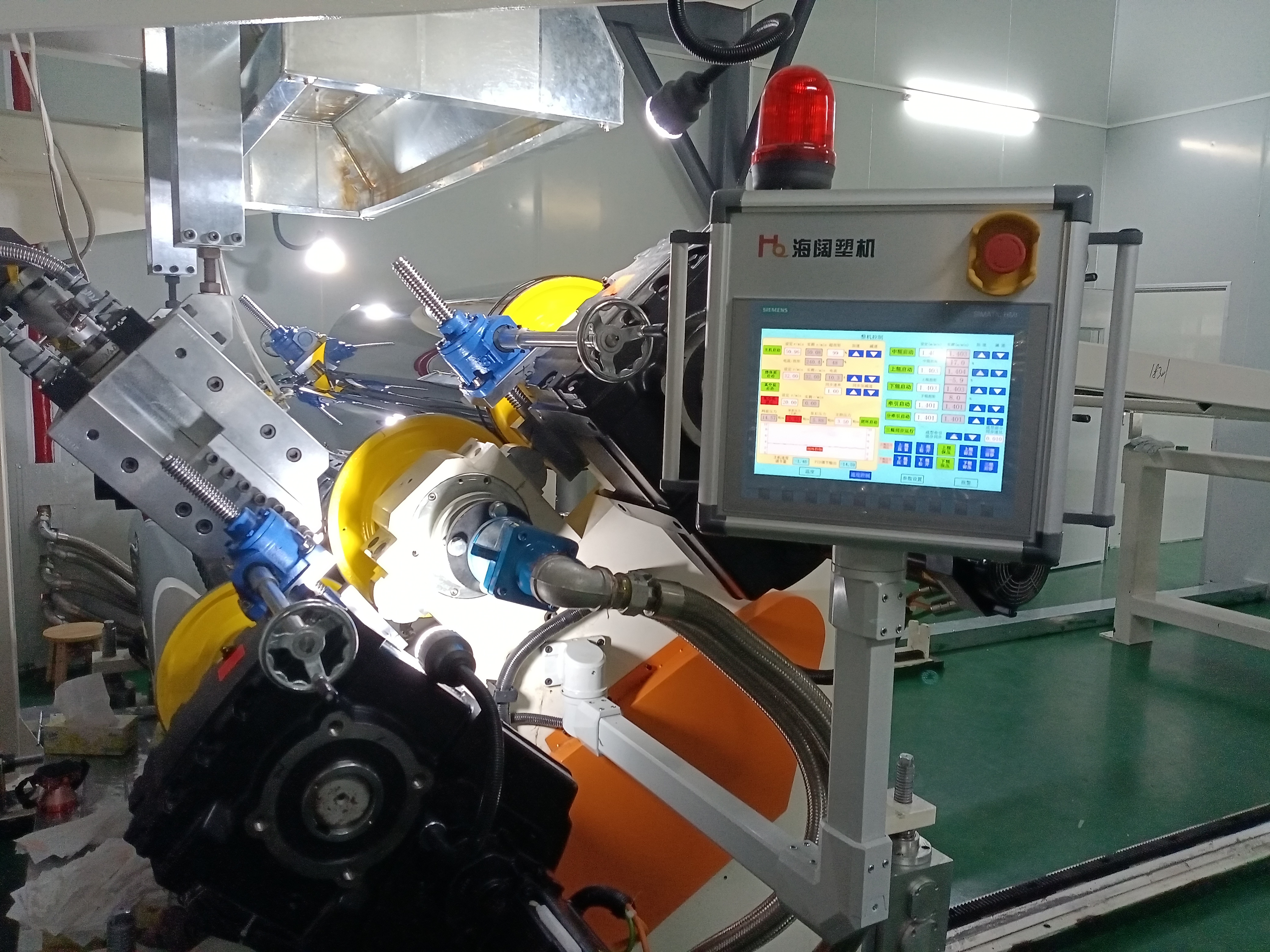 PMMA/PS/PC光學級透明闆材擠出生産線(PMMA/PS/PC optic grade mirror plate extrusion line)